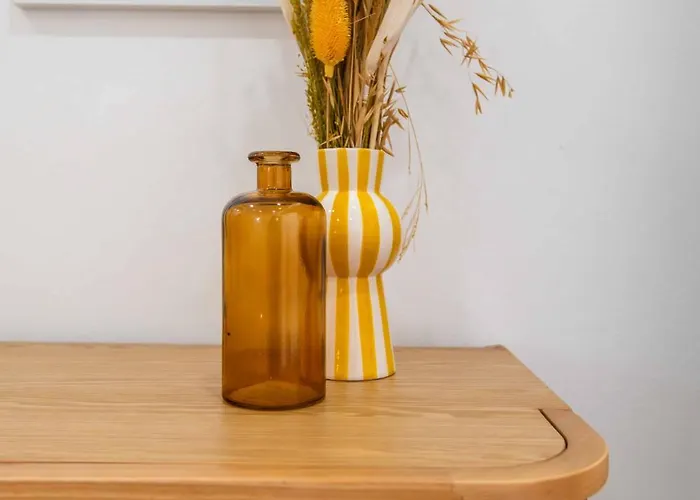 Townhouse - Luxury, Wi-fi, Ac, 2 Mins From The